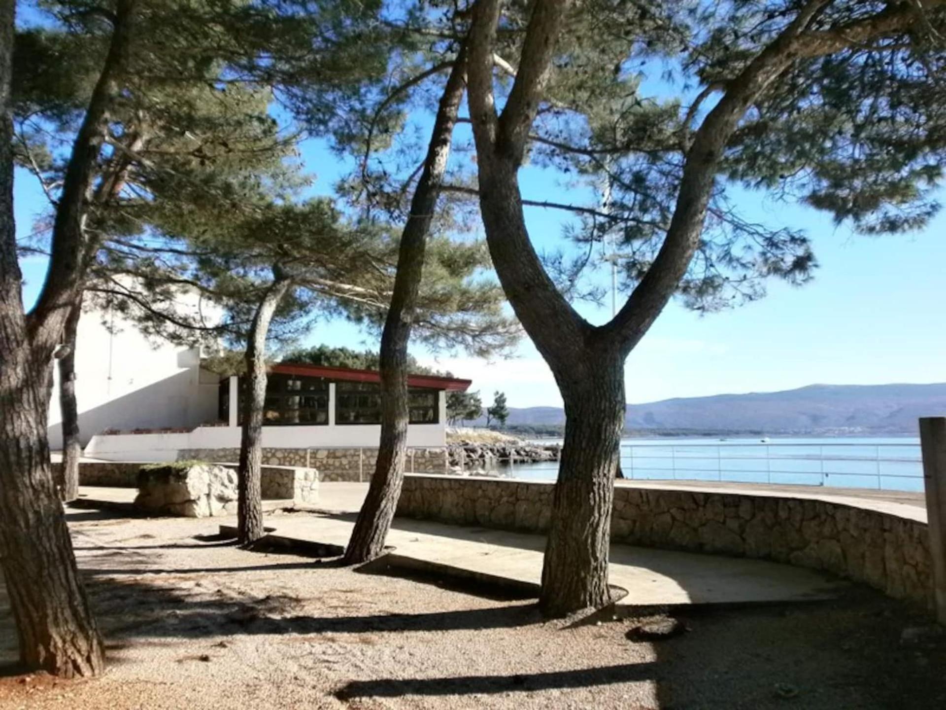Lovely Studio Malina Close To The Beach Krk Town Exterior foto