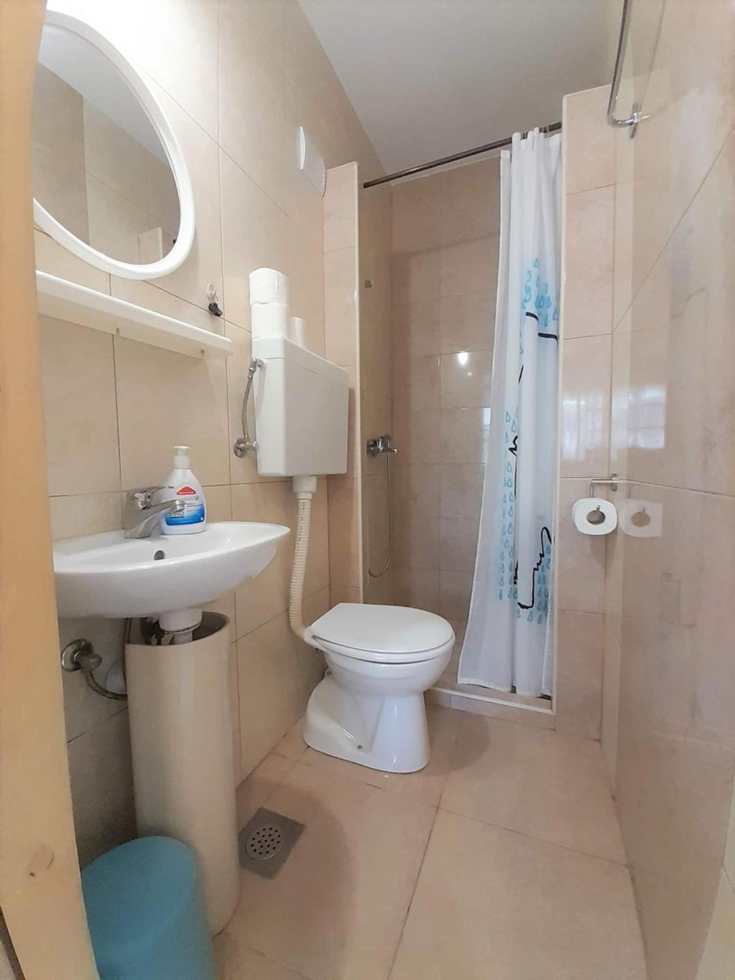 Lovely Studio Malina Close To The Beach Krk Town Exterior foto