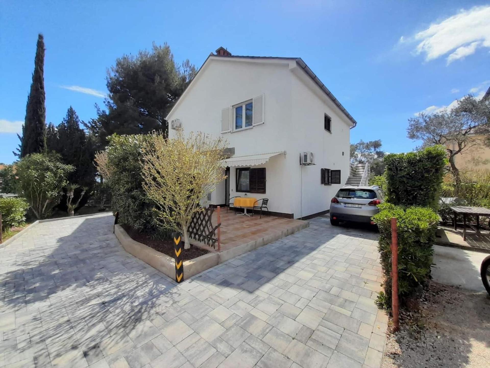 Lovely Studio Malina Close To The Beach Krk Town Exterior foto